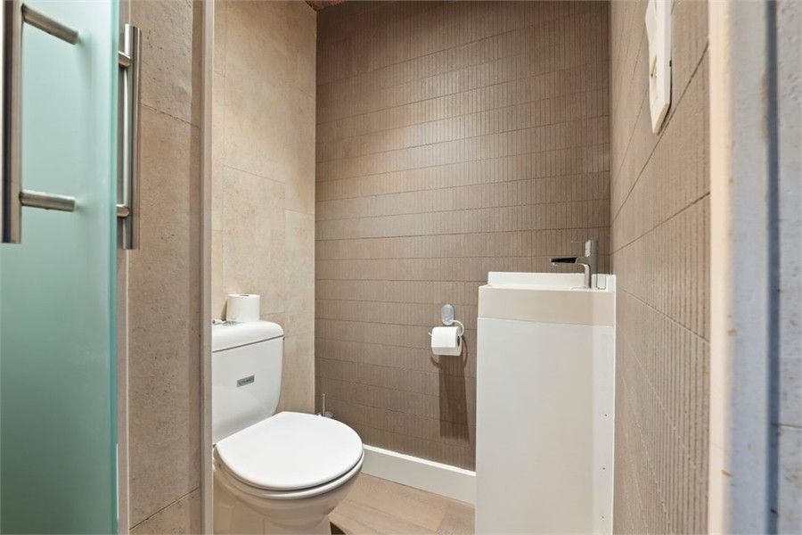 RUIM INSTAPKLAAR APPARTEMENT MET RUIM TERRAS IN HET CENTRUM VAN SINT-TRUIDEN foto 26