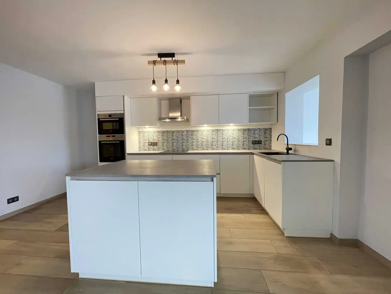 Ruime gezinswoning in het landelijke Gingelom foto 9