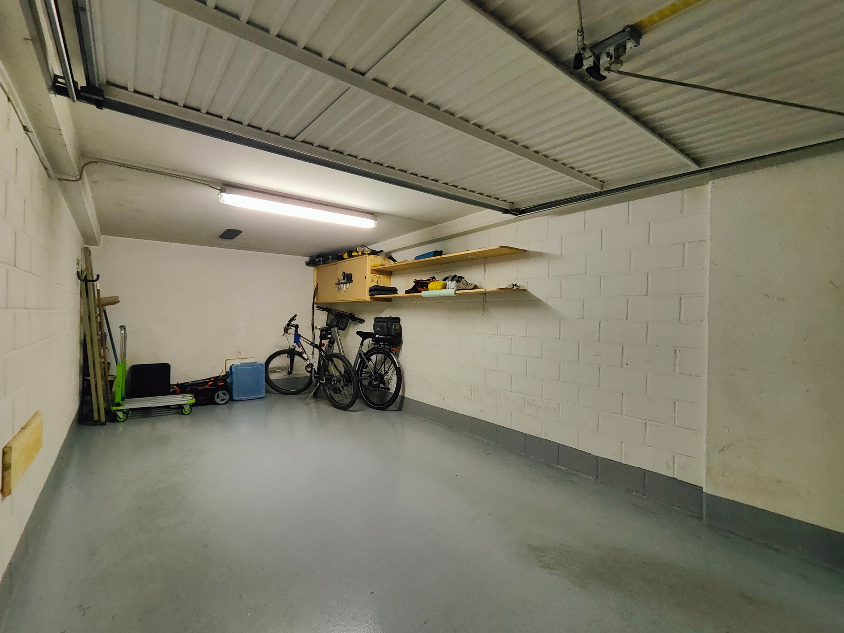 Instapklaar gelijkvloers appartement  + berging + ev. GARAGE!* foto 13