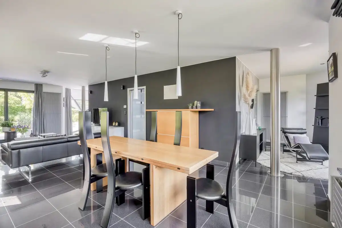 gezellige en lichtrijke villa op 9,50 are - 100 % instapklaar foto 9