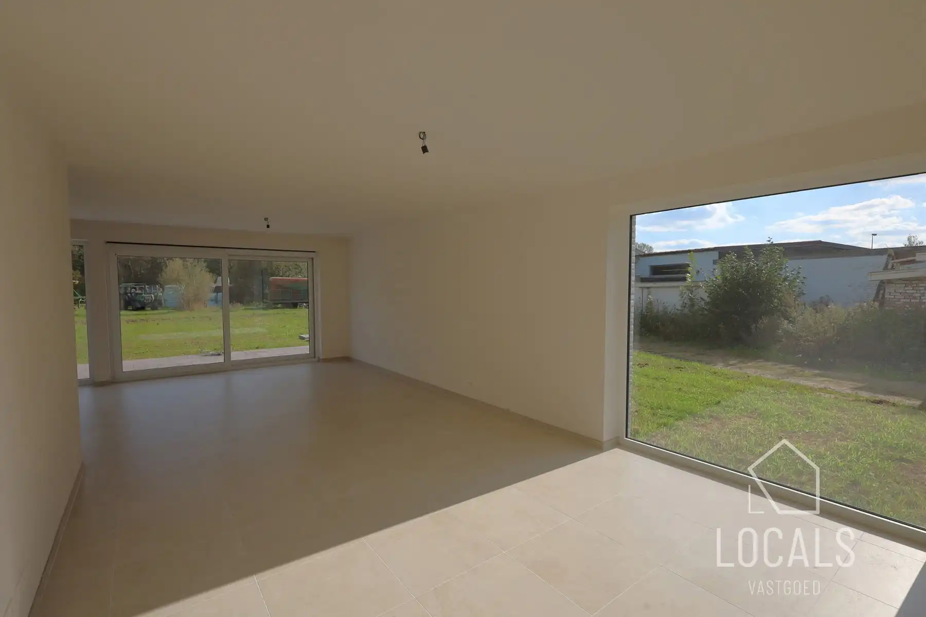 6% BTW mogelijk - moderne HO nieuwbouwwoning met carport foto 6