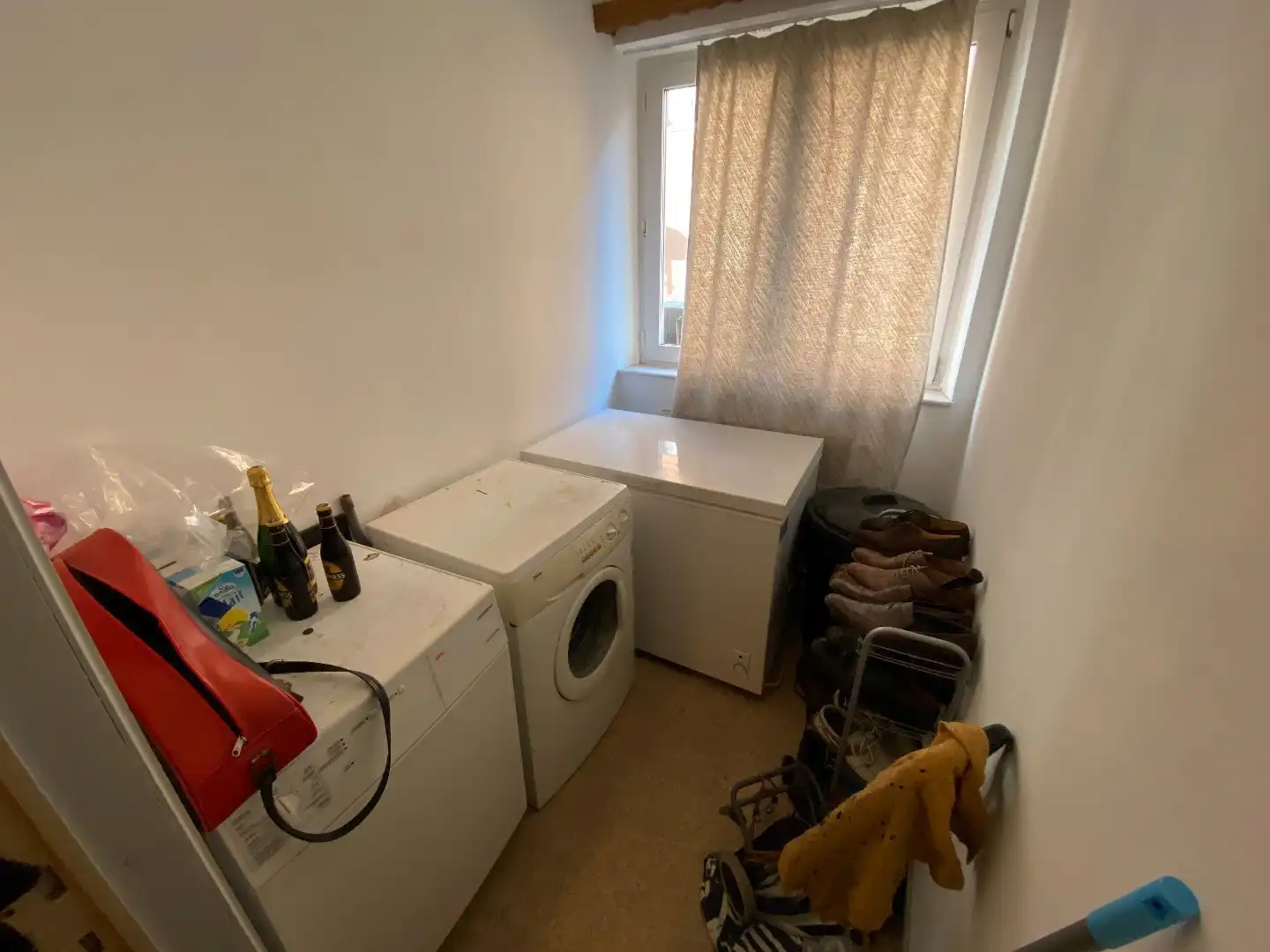 Gelijkvloers appartement met 2 slaapkamers en buitenkoertje in hartje Tongeren foto 12