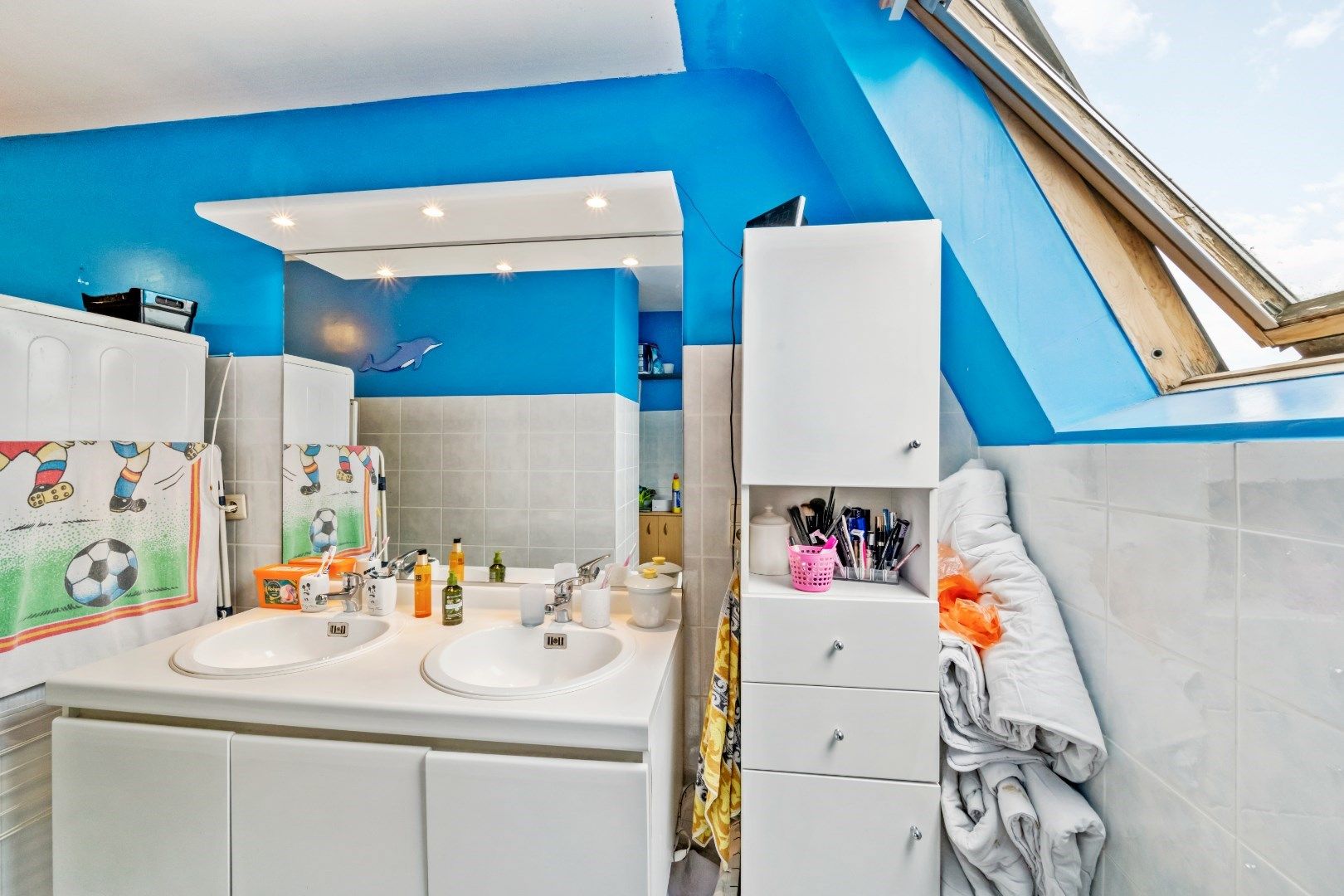 Centraal gelegen appartement met een bewoonbare oppervlakte van 146m²! foto 10