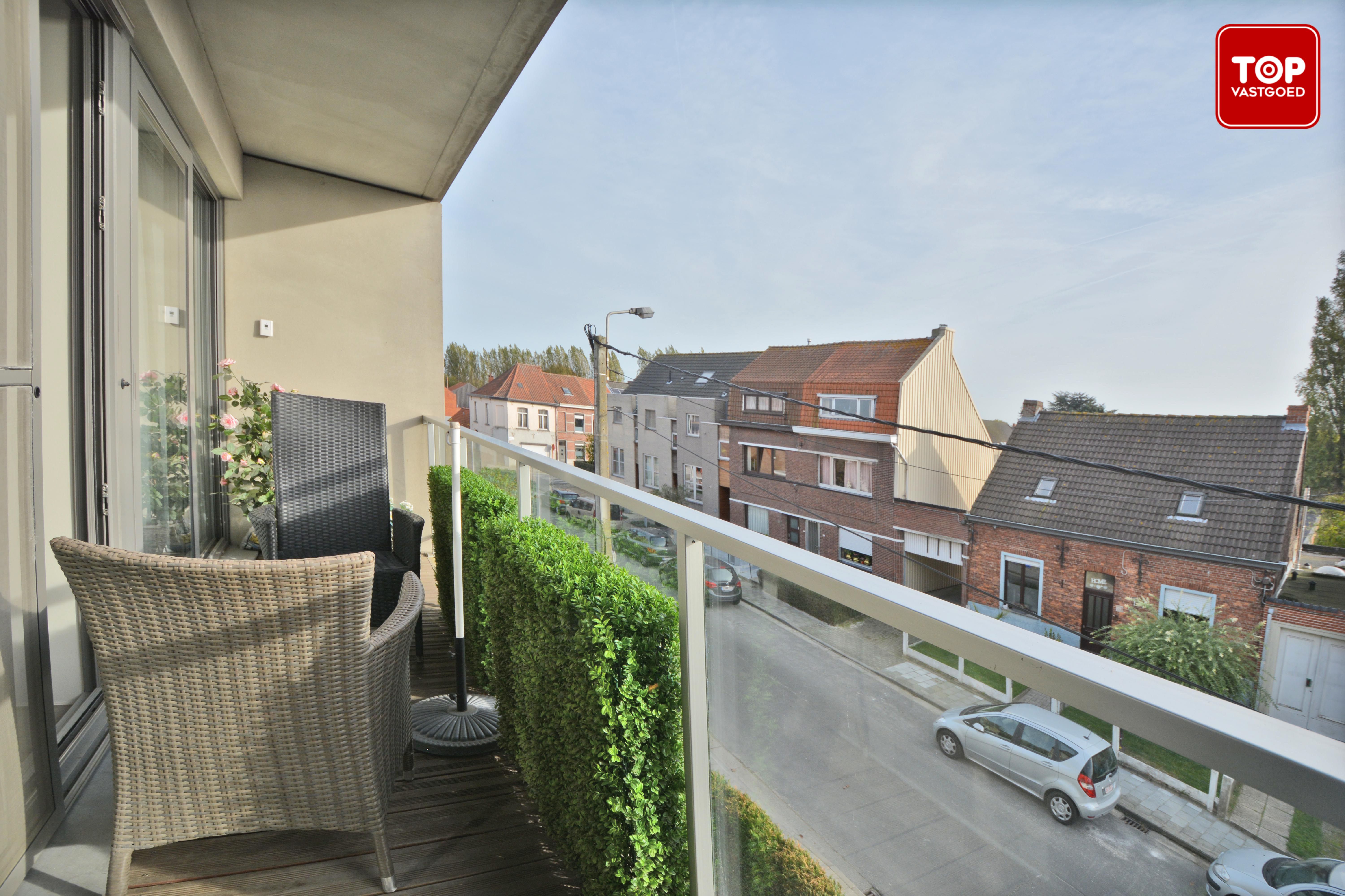 Instapklaar duplex appartement met  2 terrassen.  foto 14