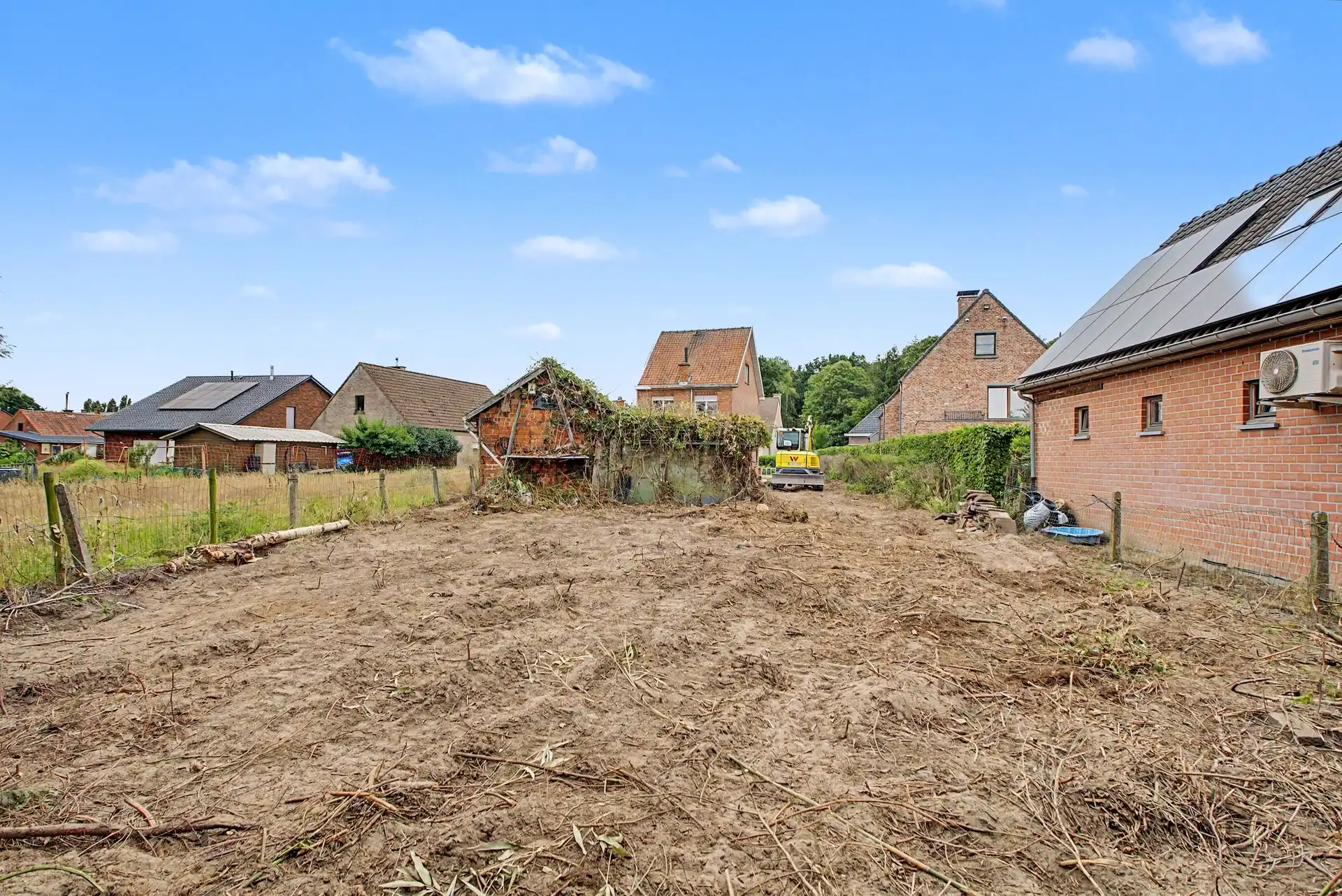 Te renoveren halfopen bebouwing op een perceel van 700m² op rustige ligging te Zele. foto 20
