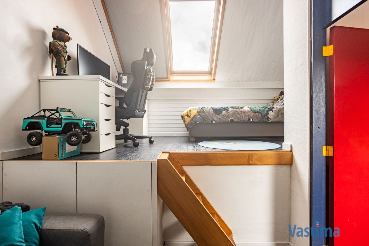 Instapklare architectenwoning met 4 slaapkamers, tuin en garage nabij centrum Erembodegem foto 22