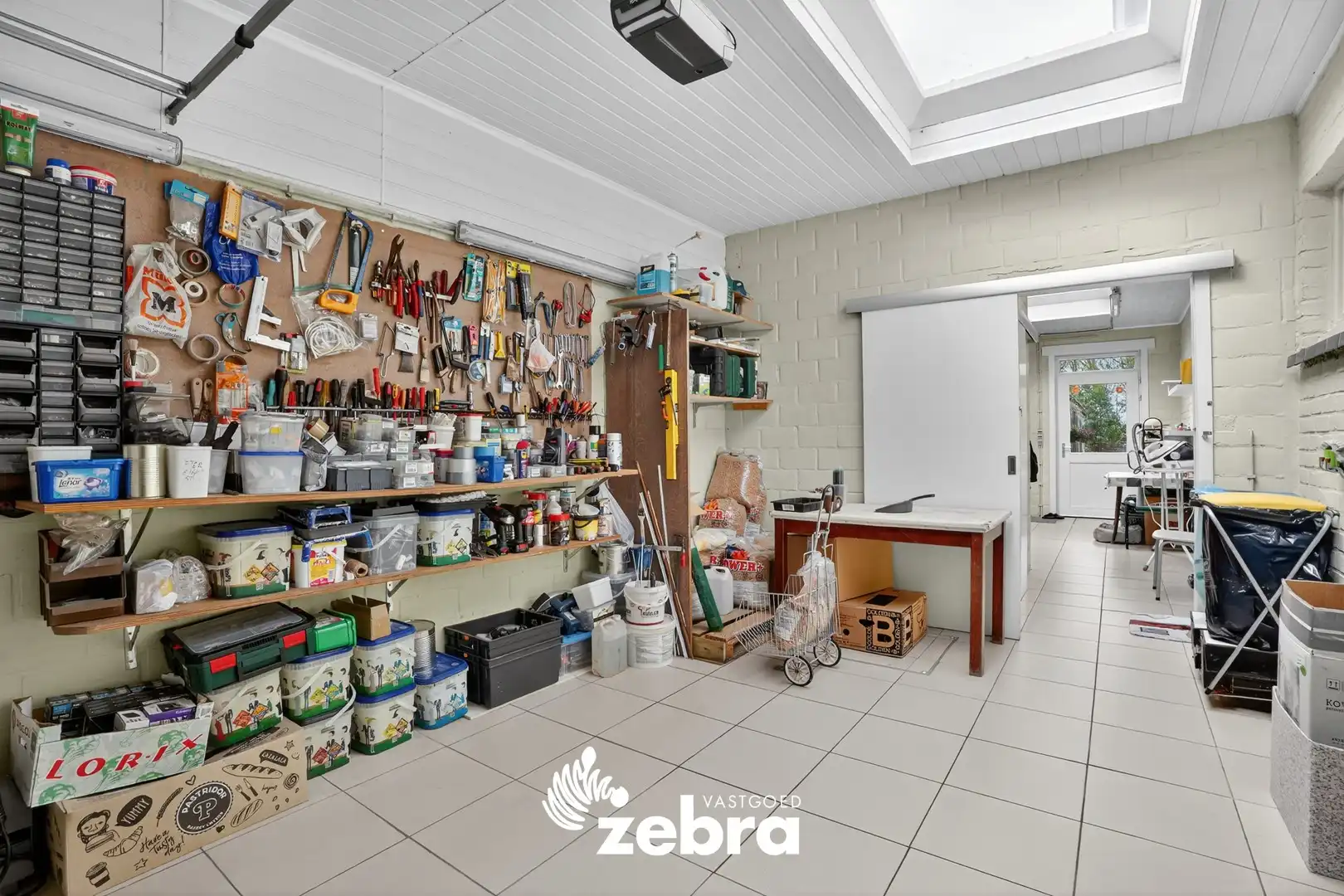 Unieke burgemeesterswoning met authentieke charme, 6 slaapkamers en grote tuin nabij IJzer te Roesbrugge! foto 24