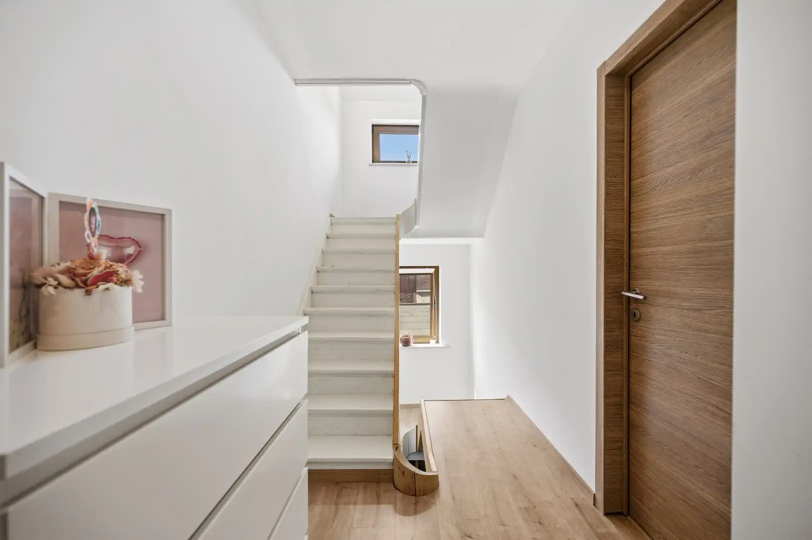 Unieke eigendom met instapklare woning, bijgebouw en uitzonderlijk potentieel op ruim perceel foto 13