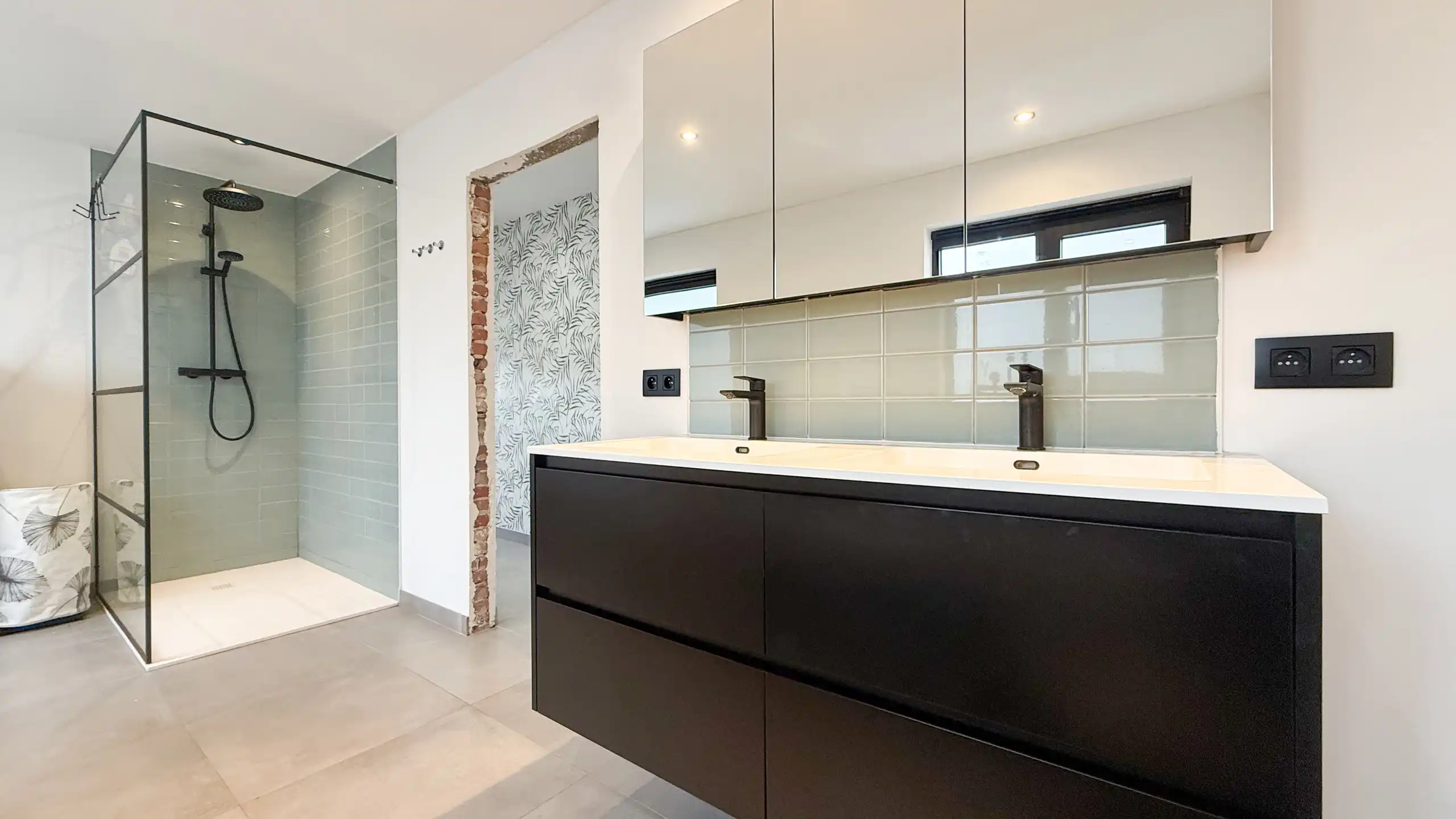 Instapklare woning met 2 slpks, ruime leefruimte en tuin! foto 18