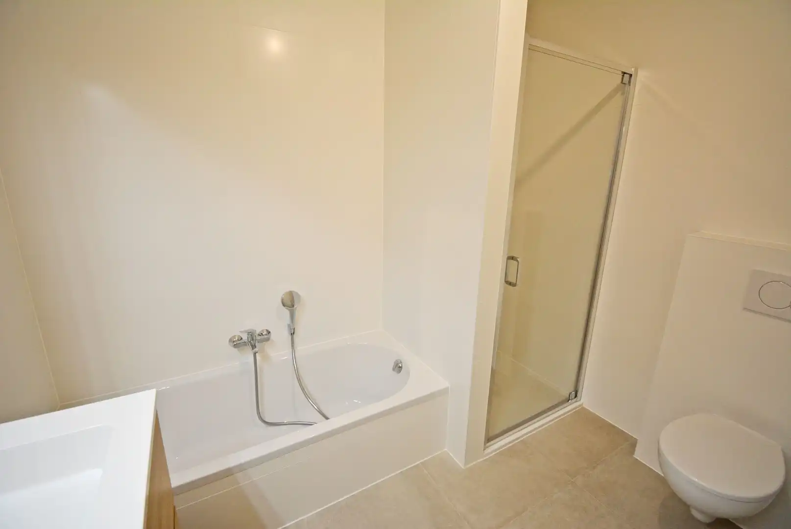 Zonnig nieuwbouw appartement nabij het strand in Duinbergen foto 10