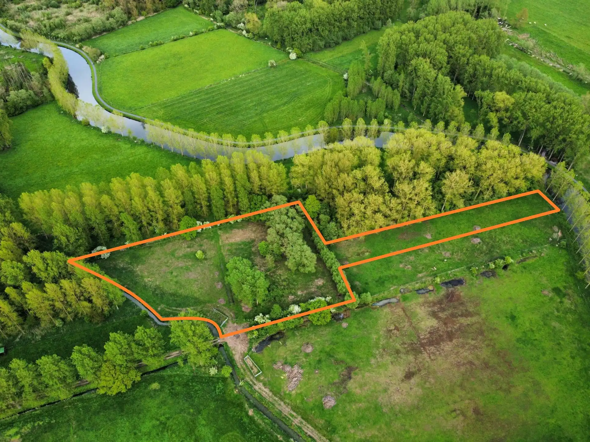 Natuurgebied te koop te Appelterre-Eichem (Ninove) foto {{pictureIndex}}