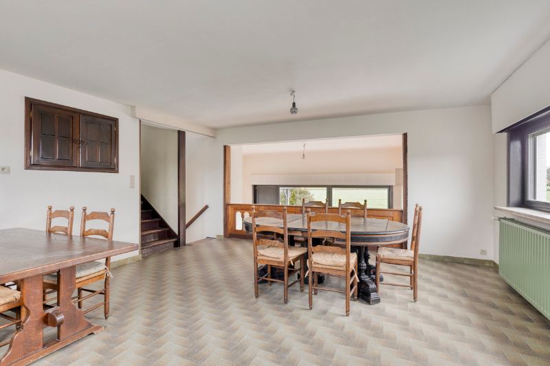 Ruime gezinswoning met tuin en zicht op groen foto 6