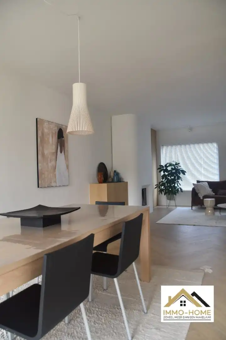 Stijlvolle moderne woning met smart home in Zwijnaarde foto 4