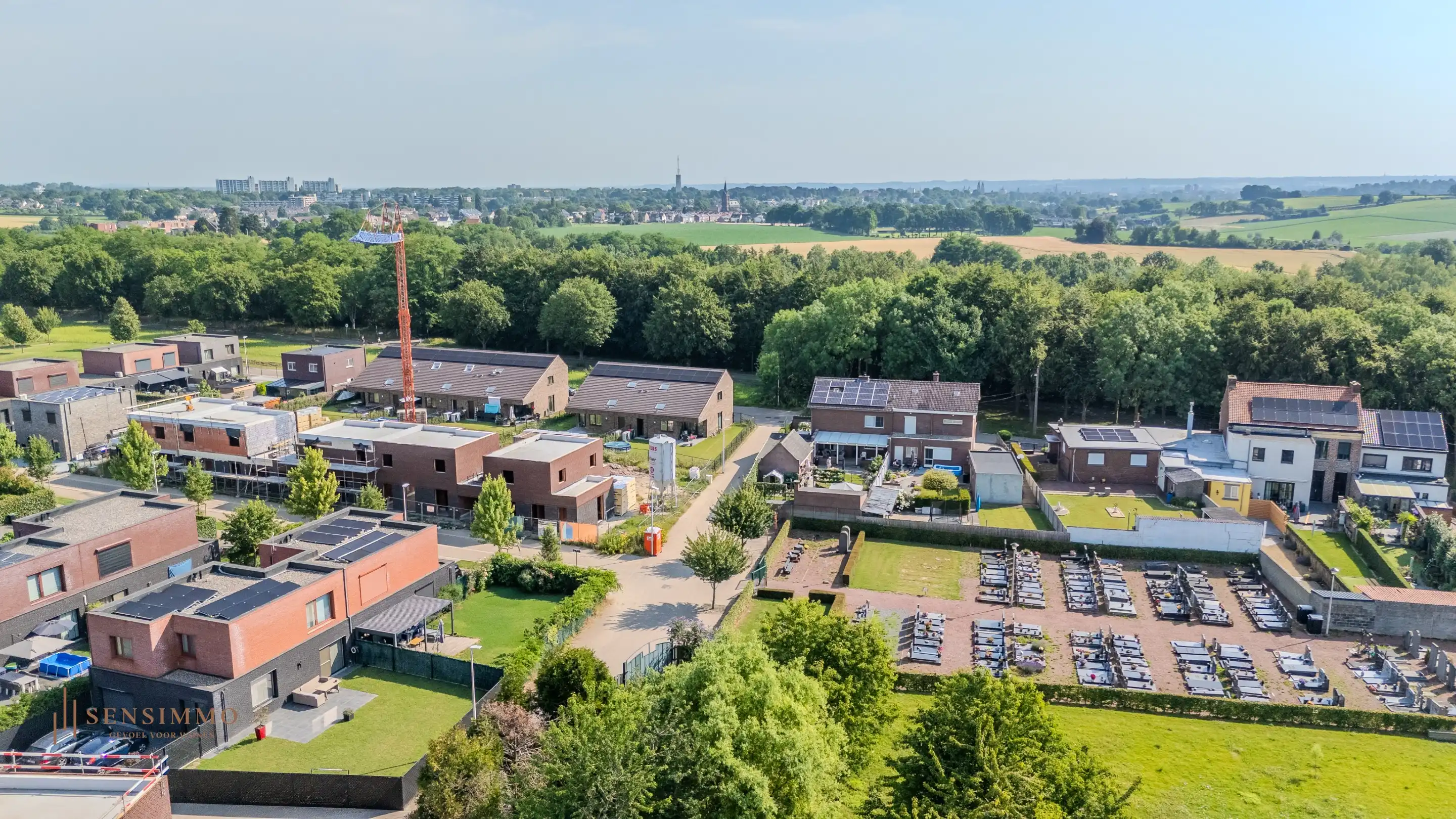 Projectgrond voor 3 moderne halfopen woningen in Vroenhoven (Riemst) foto 9