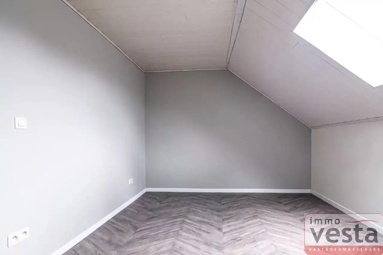 Ruime, rustig gelegen woning te huur in Gingelom foto 15