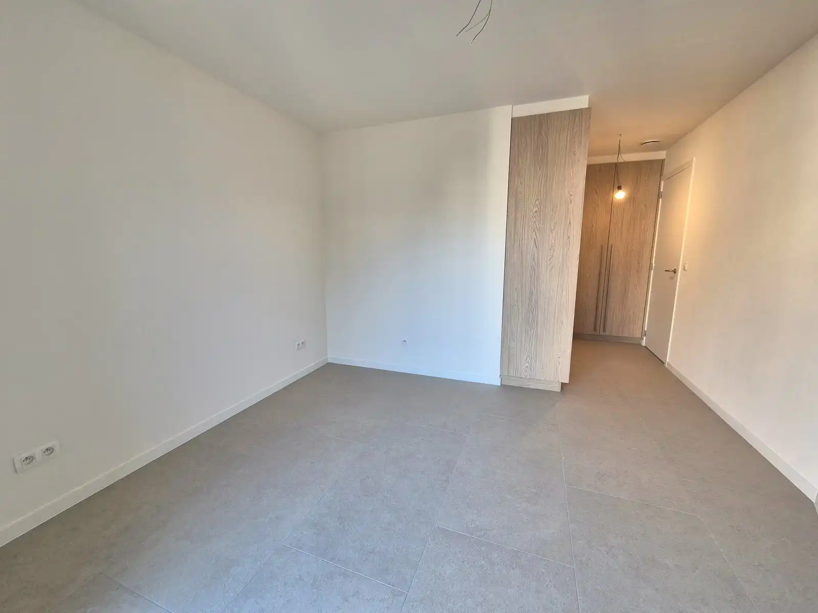 Nieuwbouw beste technieken én afwerking (ingebouwde kasten)! foto 13