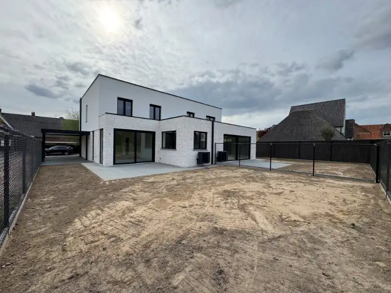 nieuwbouwwoning foto {{pictureIndex}}
