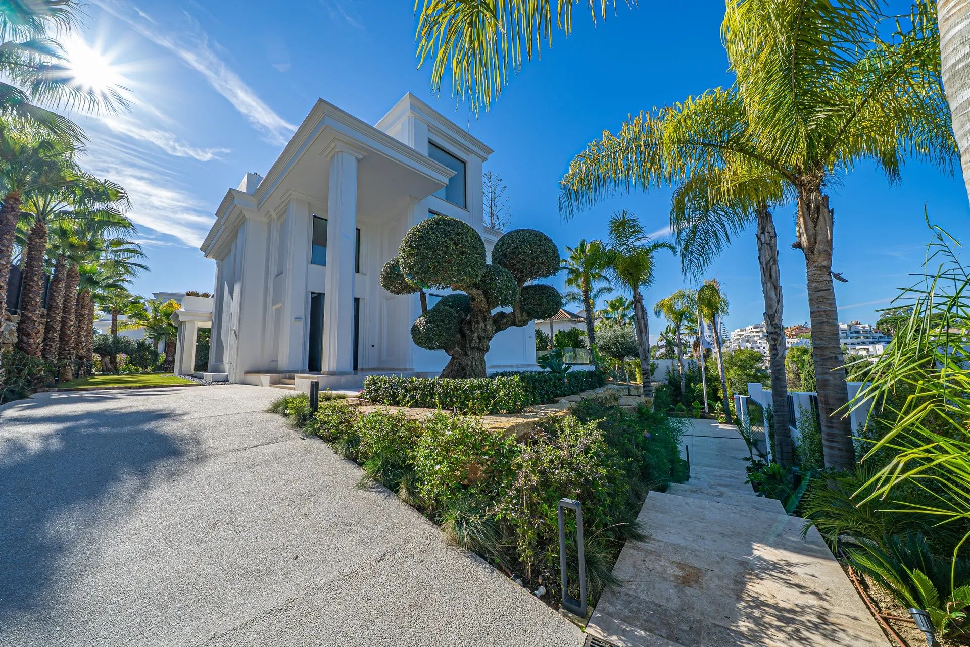 Koninklijk wonen aan de Golden Mile – exclusieve villa’s in het iconische Las Lomas del Marbella Club foto 50