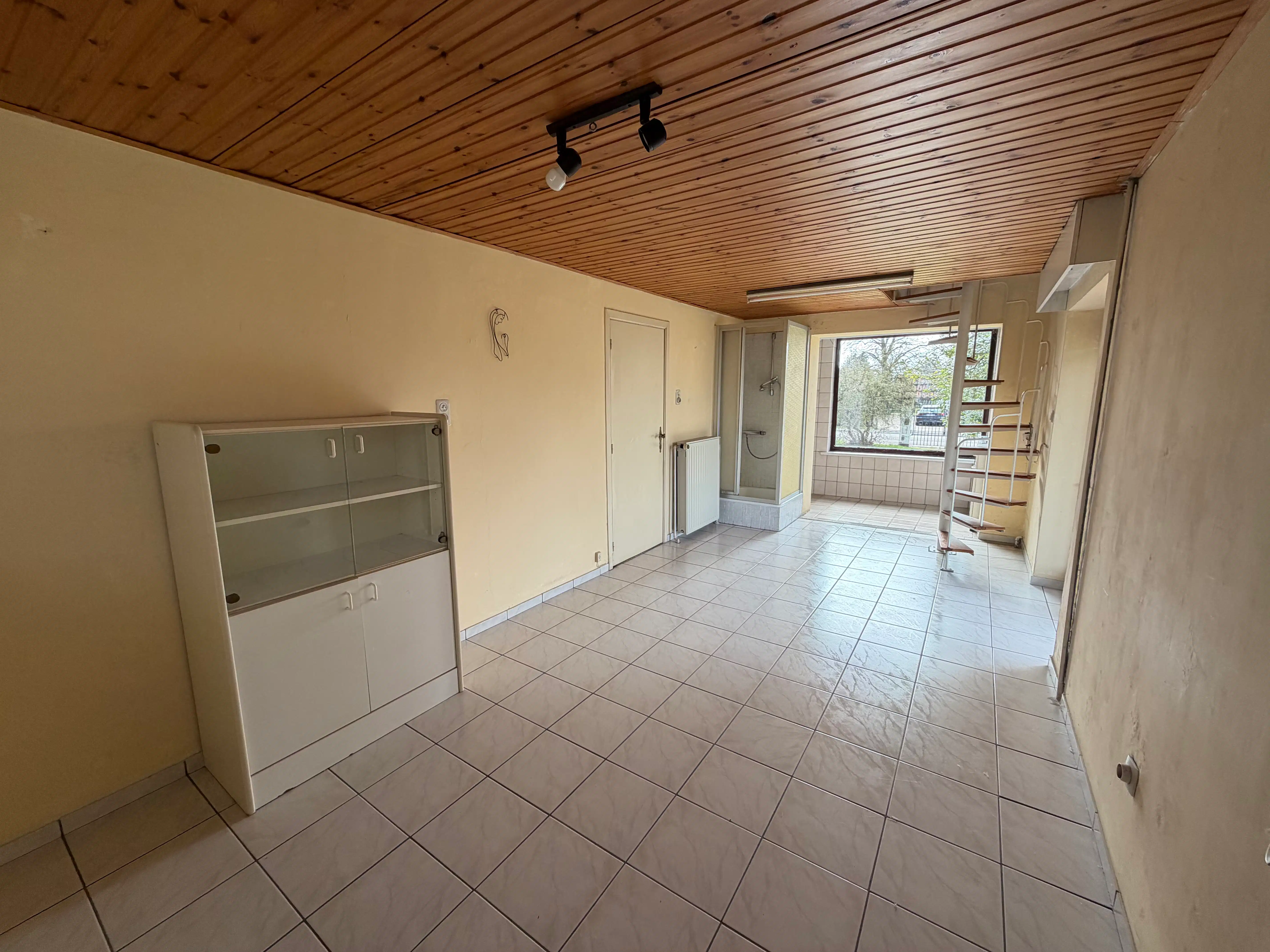 Genk, Craenevenne 16: Ruime, te renoveren woning met 5 slaapkamers op een perceel van 15 are in Boxbergheide foto 25