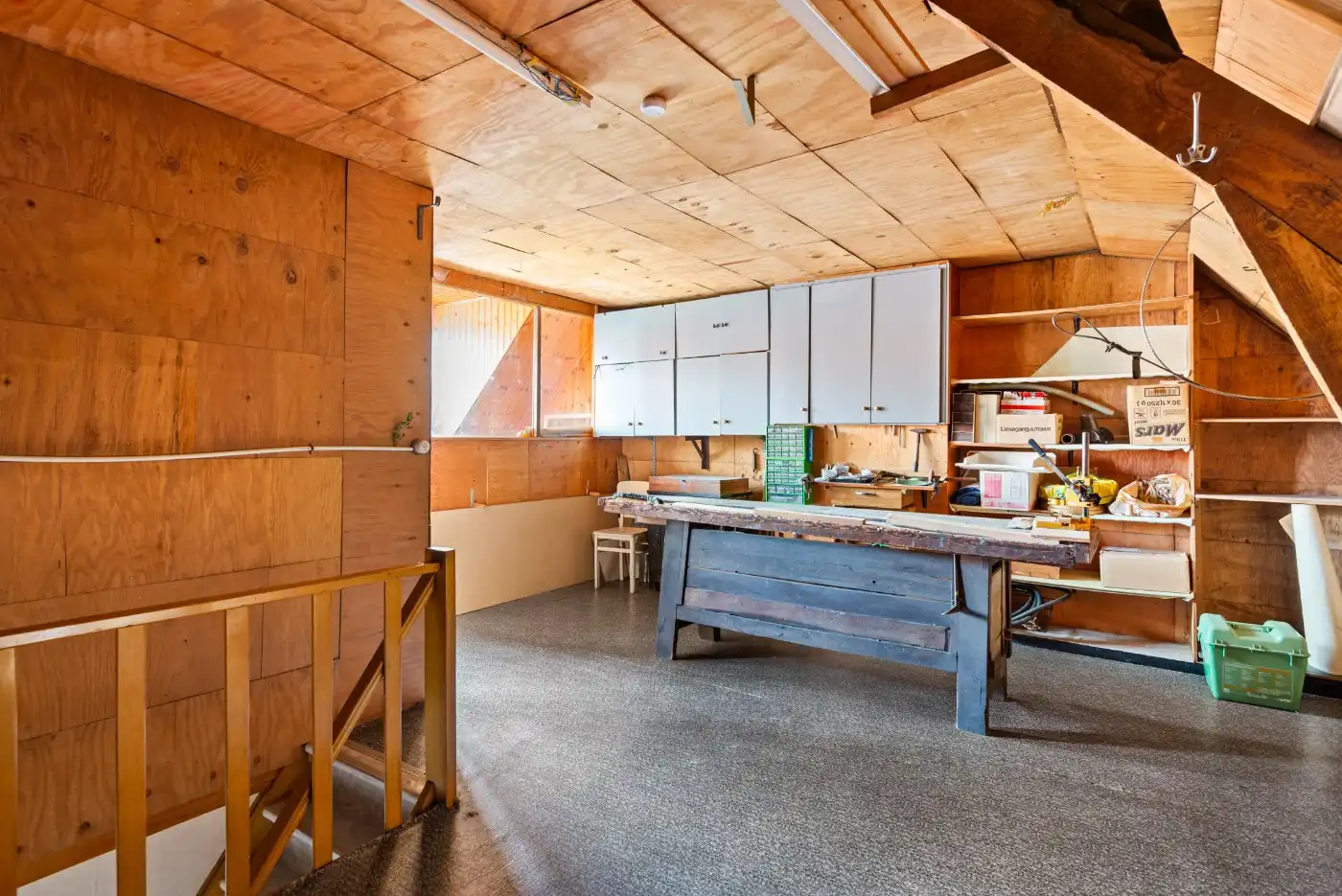 Op te frissen woning met 4 slpk. en tuin foto 26