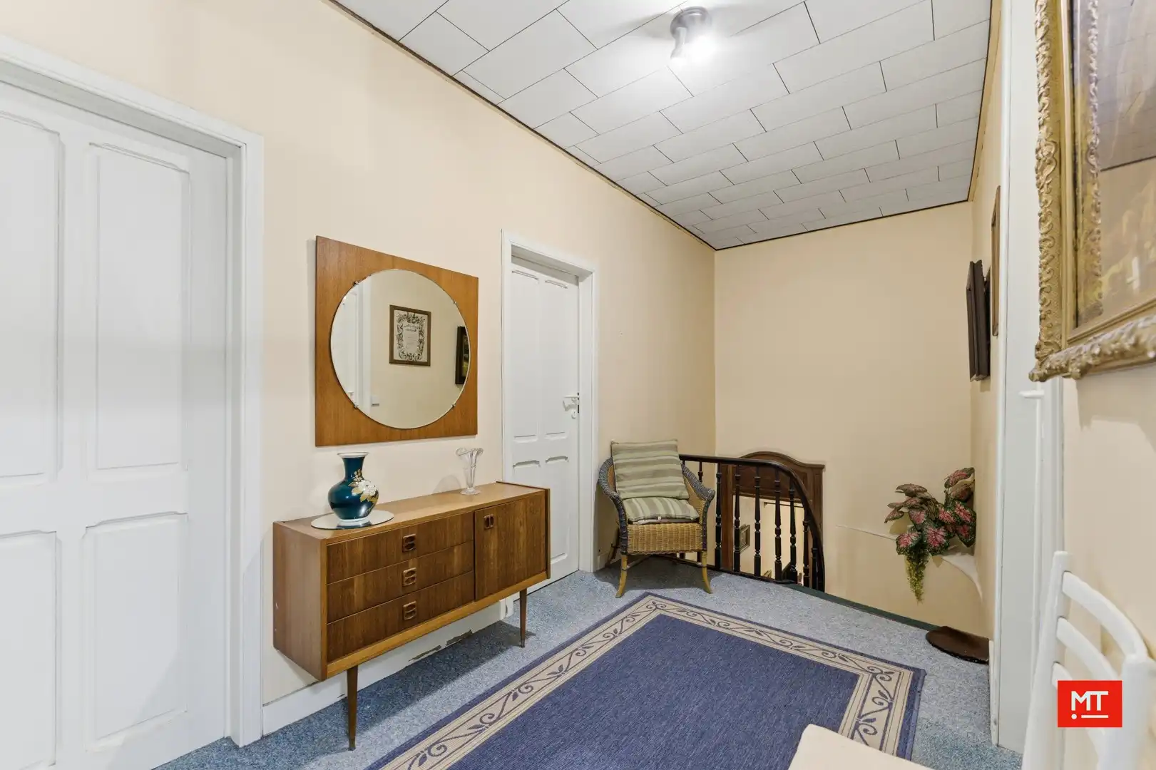 Op te frissen woning met 3 slaapkamers (+ mogelijk), garage en tuin in het centrum van Wervik foto 10