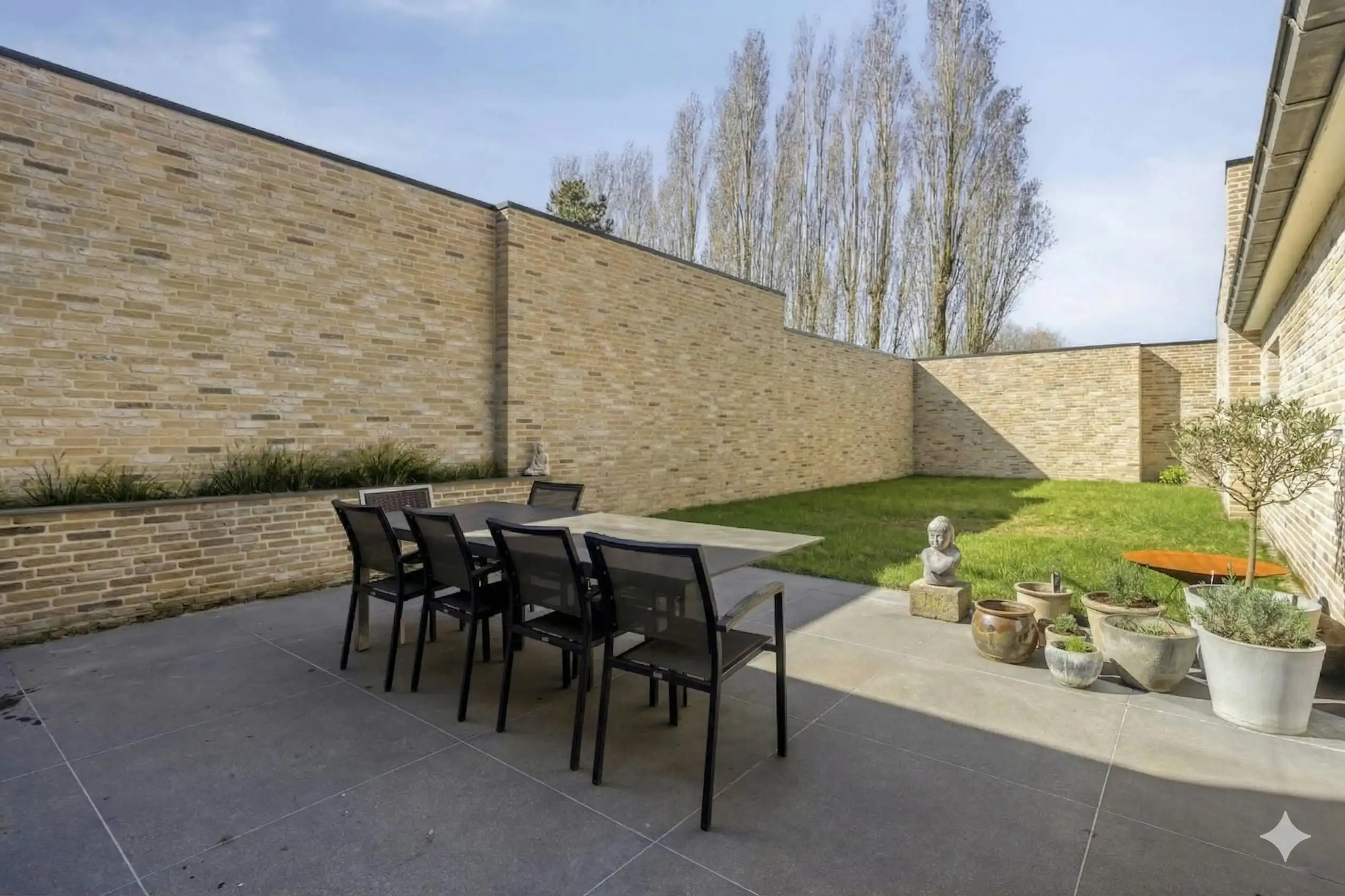 Instapklare woning met 4 slaapkamers en zonnige tuin in Abele foto 12