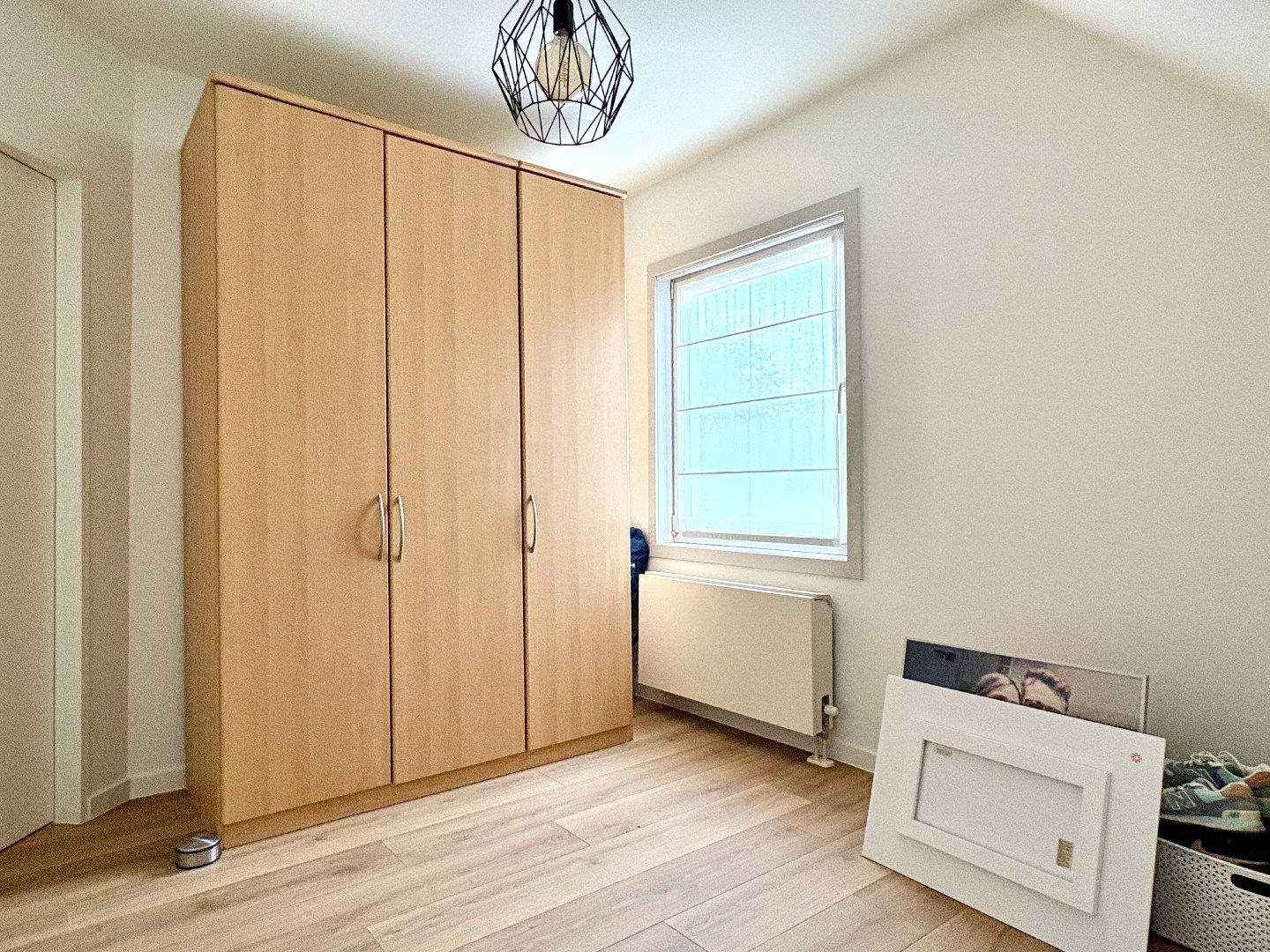 Rustig gelegen villa met 5 slks, groene verzichten en mogelijkheid tot gelijkvloers wonen. foto 16