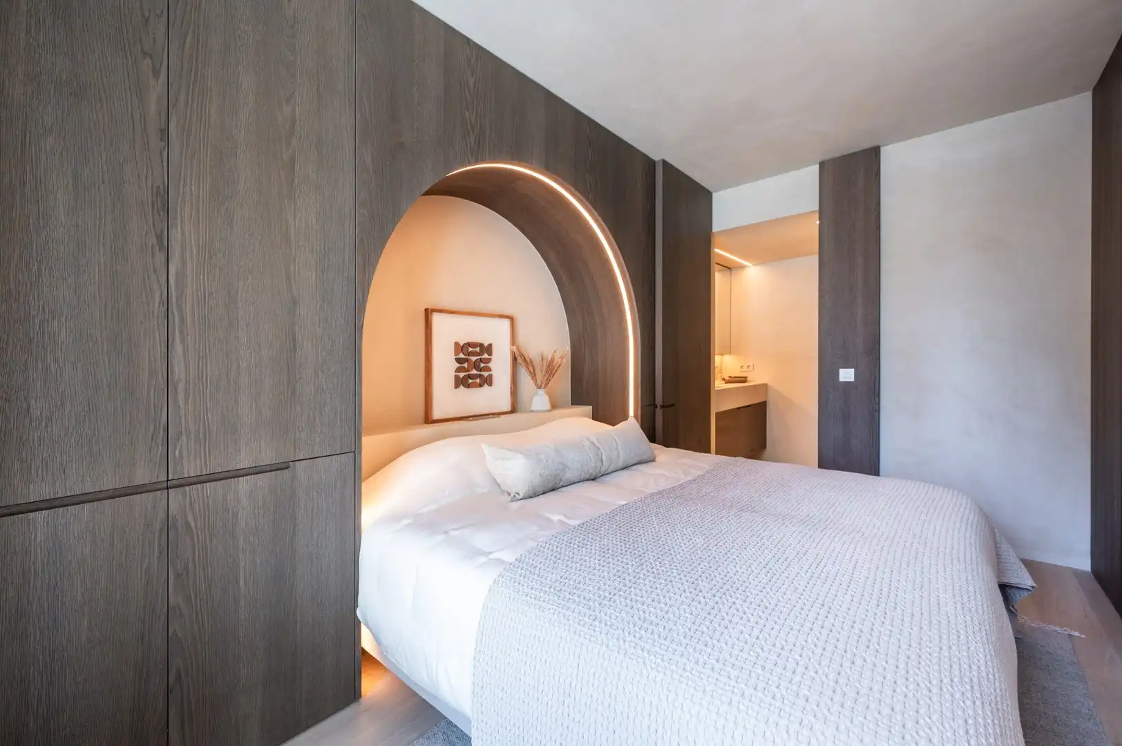 Luxueus gerenoveerd appartement met zijdelings zeezicht in hartje Knokke. foto 11