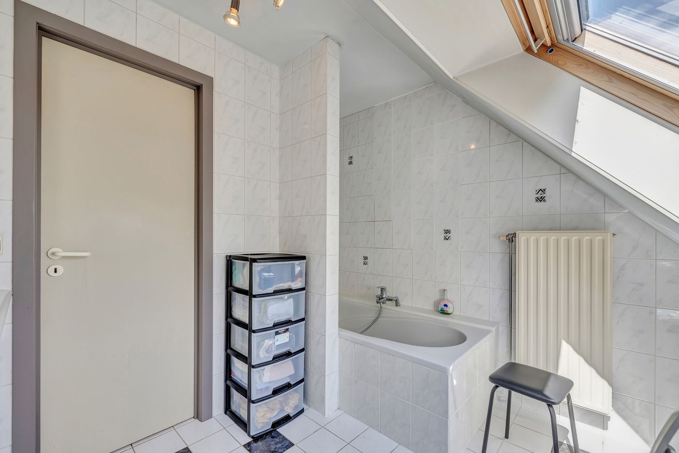 Charmante, vrijstaande woning in een verkeersluwe straat foto 15