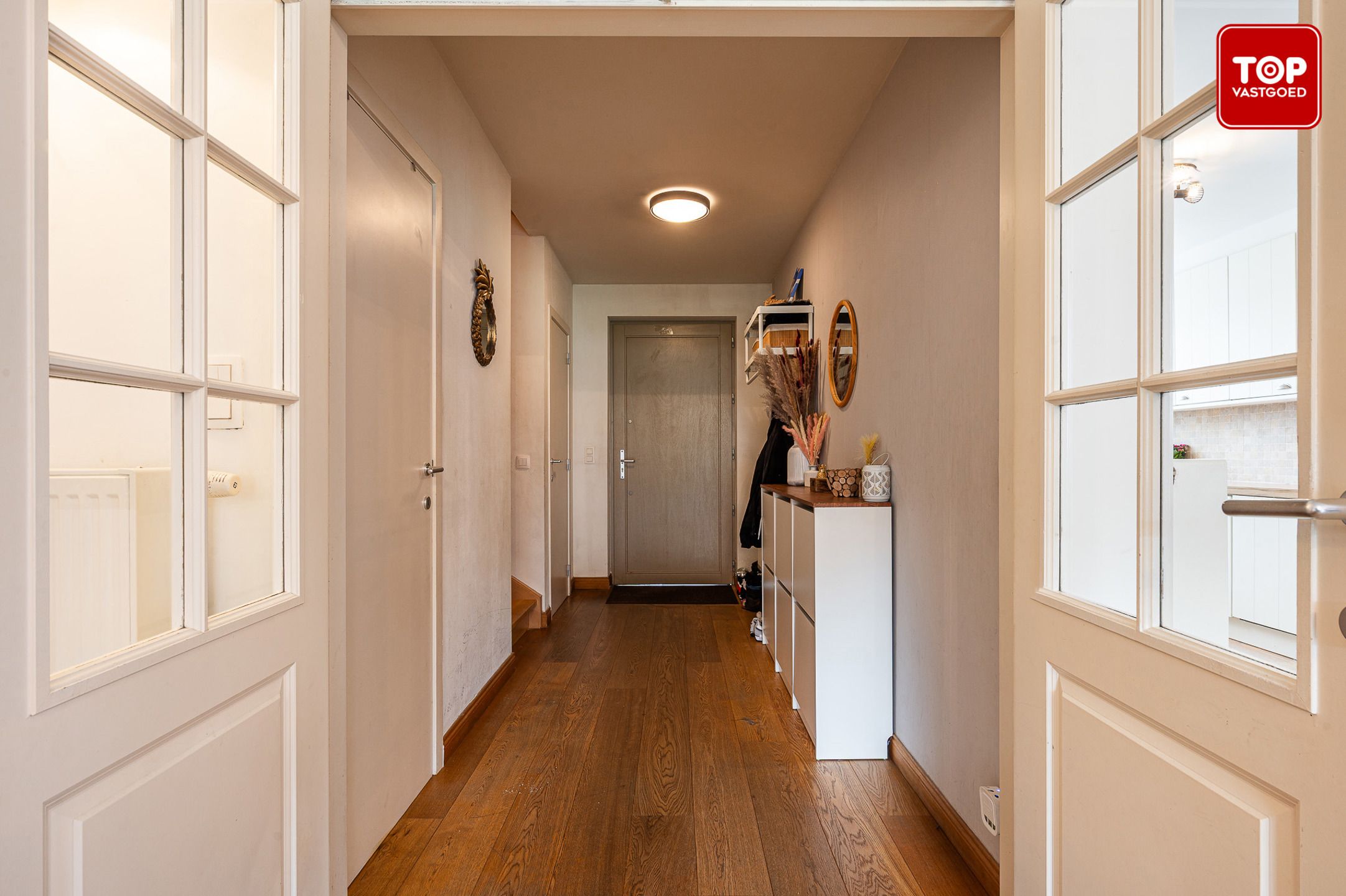 Ruime en lichtrijke woning met 4 slaapkamers in een rustige wijk foto 11
