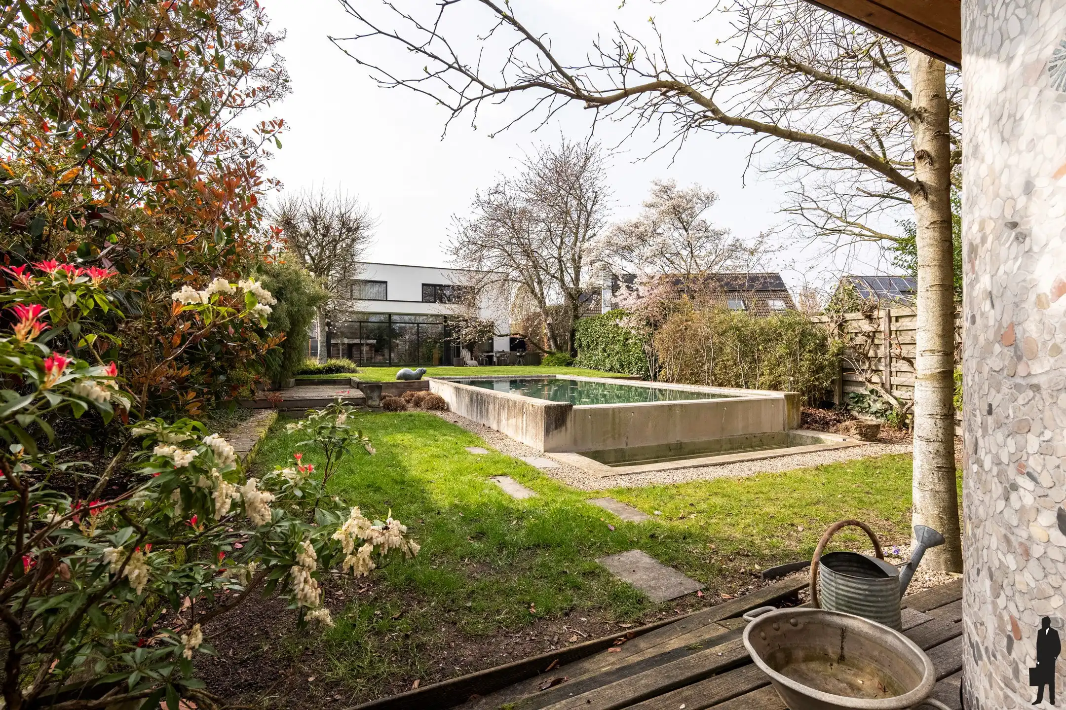 Luxueus energetisch gerenoveerde woning met verwarmd zwembad foto 10