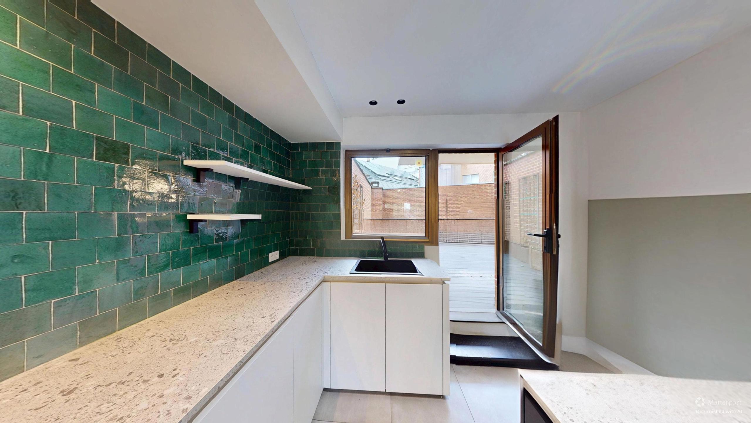 ANTWERPEN - Gerenoveerd Duplex appartement aan het Zuidpark foto 3