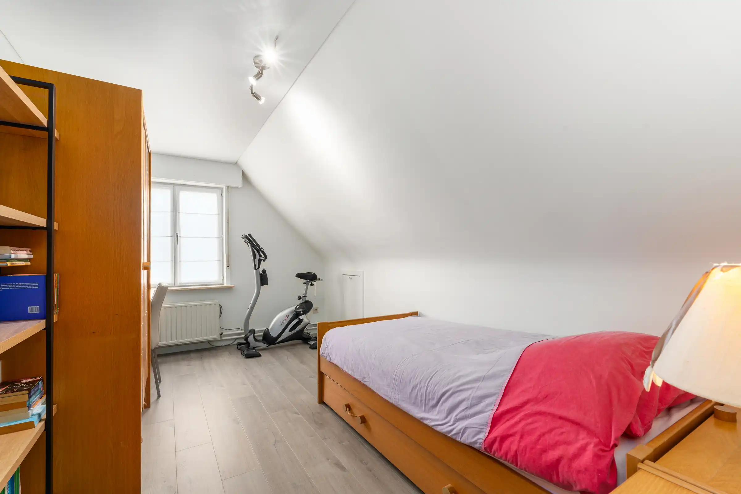 Uitstekend onderhouden woning op 1.267 m² in Lievegem foto 12
