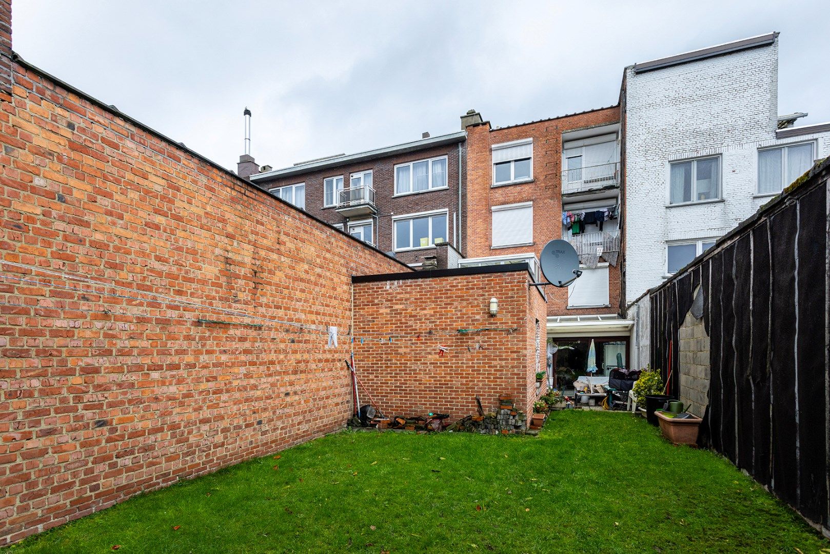 Verhuurd appartementsgebouw met 4 eenheden te koop in Deurne! foto 9
