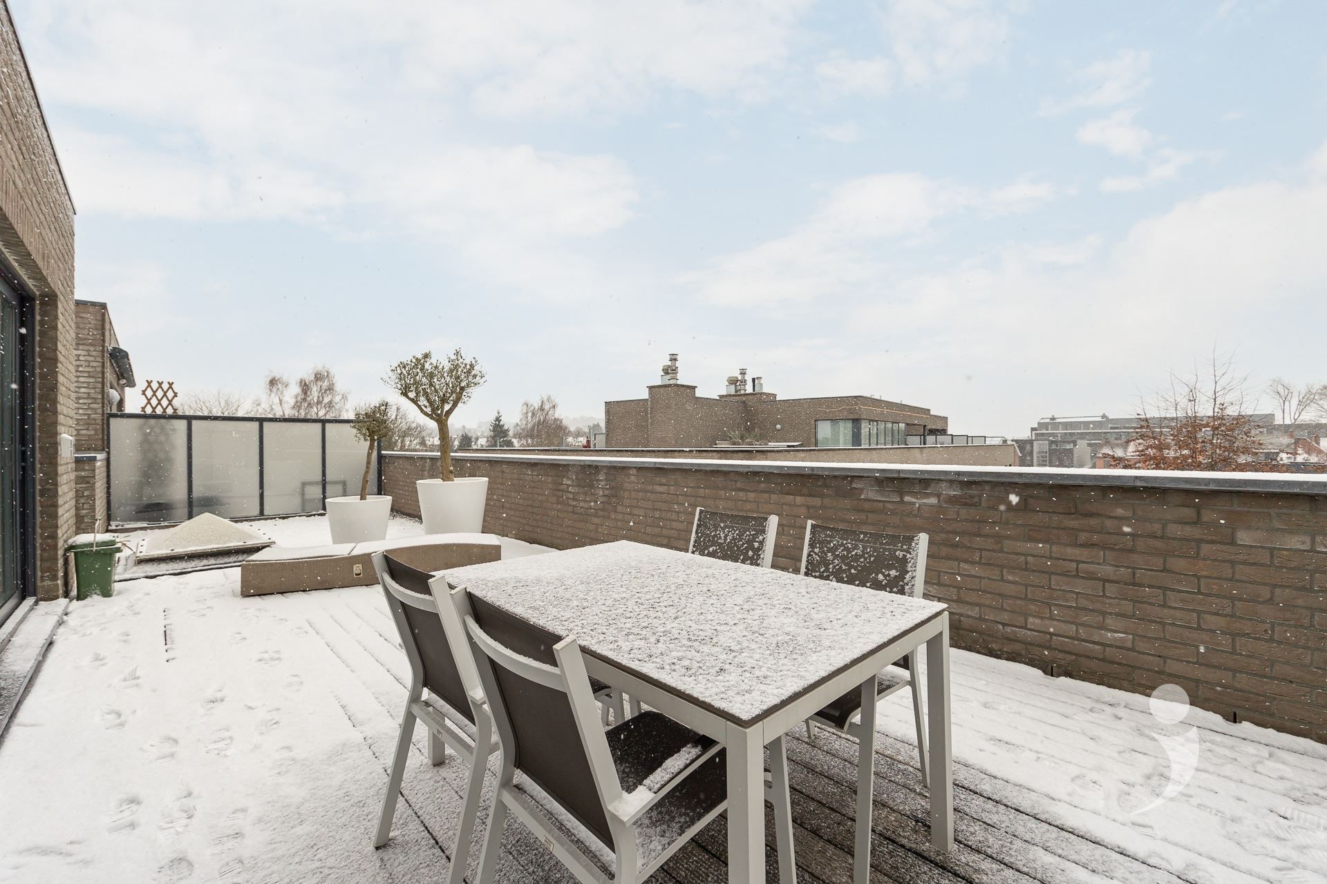 Luxueuze penthouse met ruim terras foto 24
