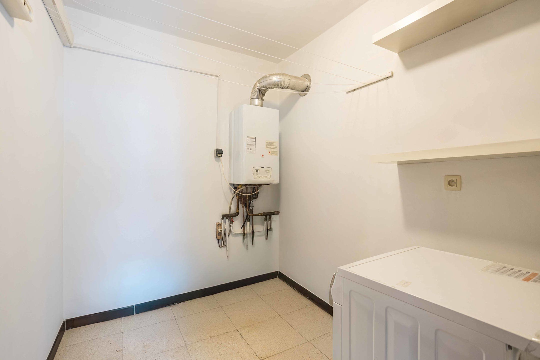 Ruim appartement met 2 slaapkamers pal in het centrum foto 10