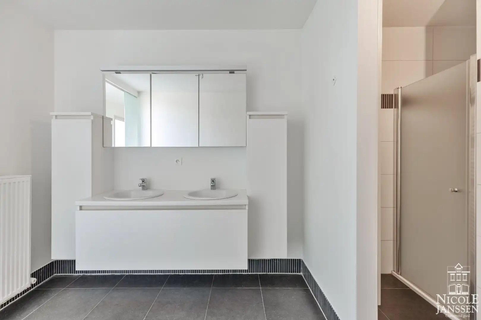 Luxe penthouse op de vierde verdieping met ruime terrassen foto 26