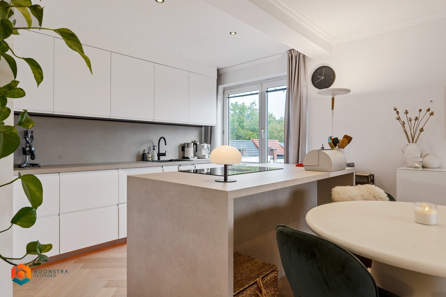 Gerenoveerd app. met 2 slpkrs in het centrum van Mechelen foto 5