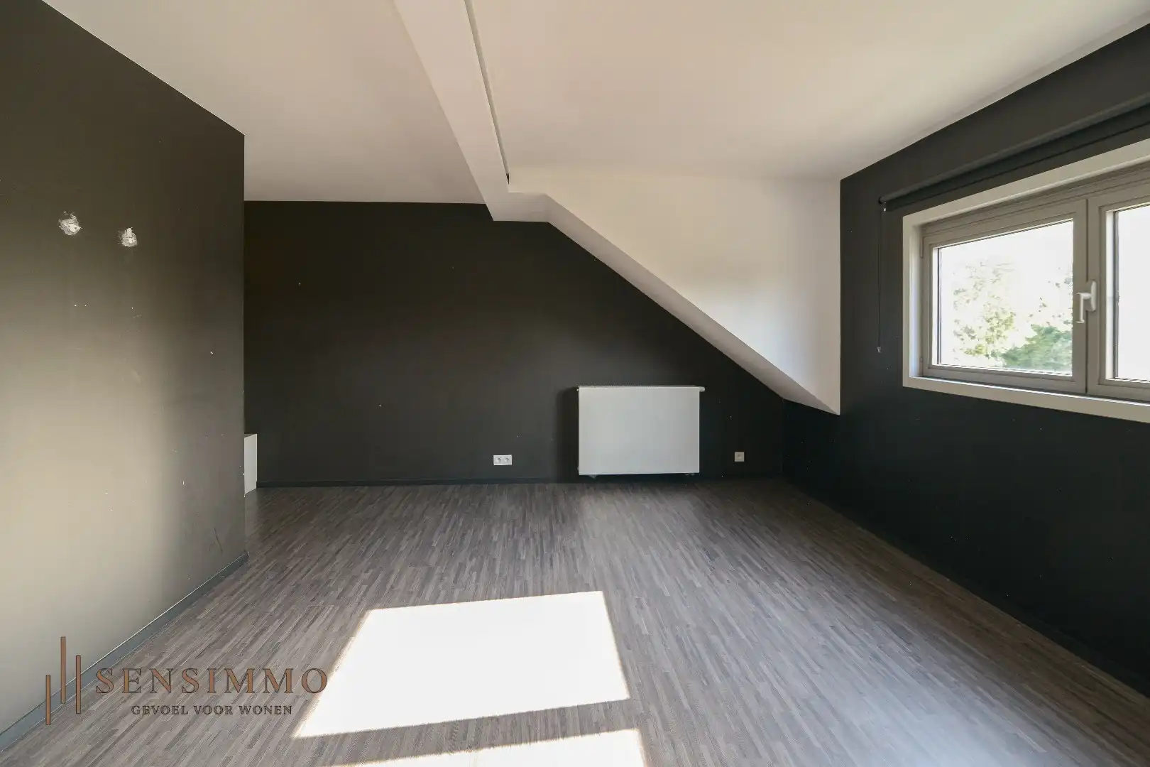 Ruim en instapklaar duplex appartement met carport en terras foto 16