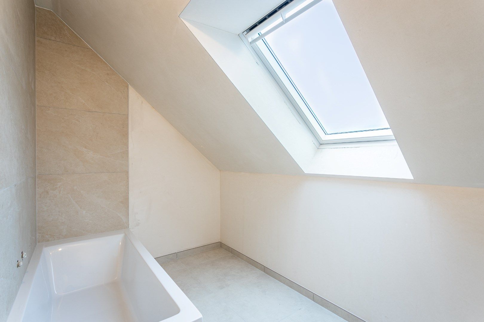 Duplex 3 slpk, terras en 2 autostaanplaatsen foto 17