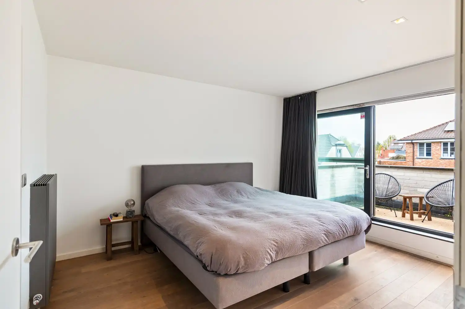 Ruime, exclusief afgewerkte woning met zwembad op Toplocatie te Berlaar foto 16