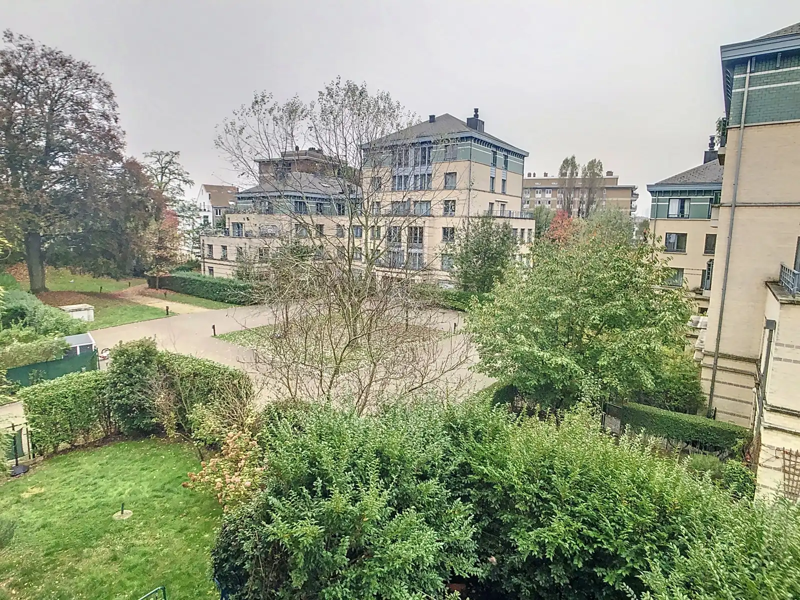 Instapklaar appartement met 2 slaapkamers foto 16
