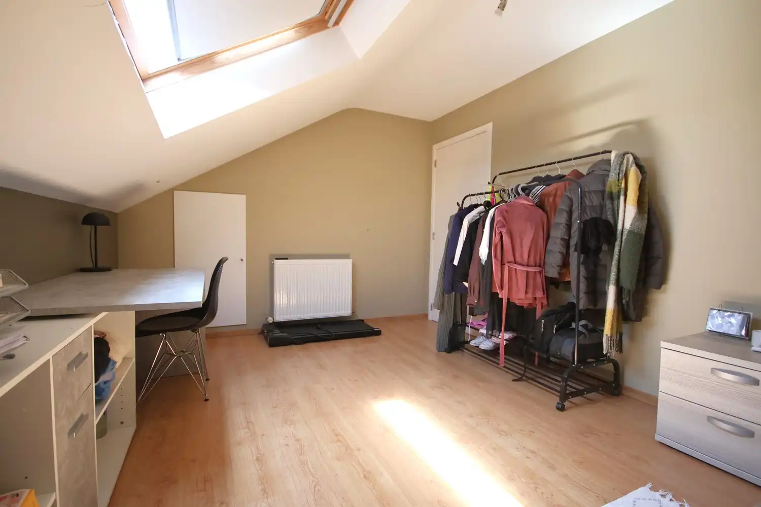 Zeer ruim duplexappartement met 3 slaapkamers in een groene omgeving foto 36