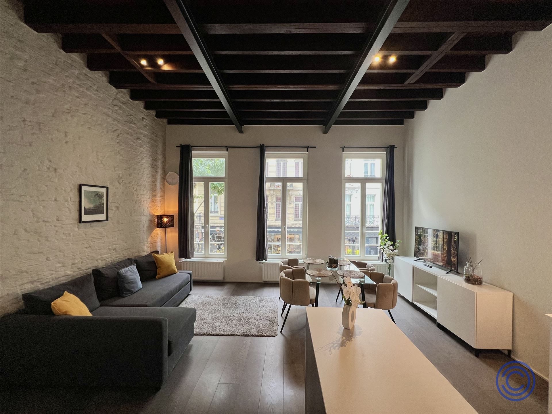 Stijlvol appartement in hartje Antwerpen! foto 4