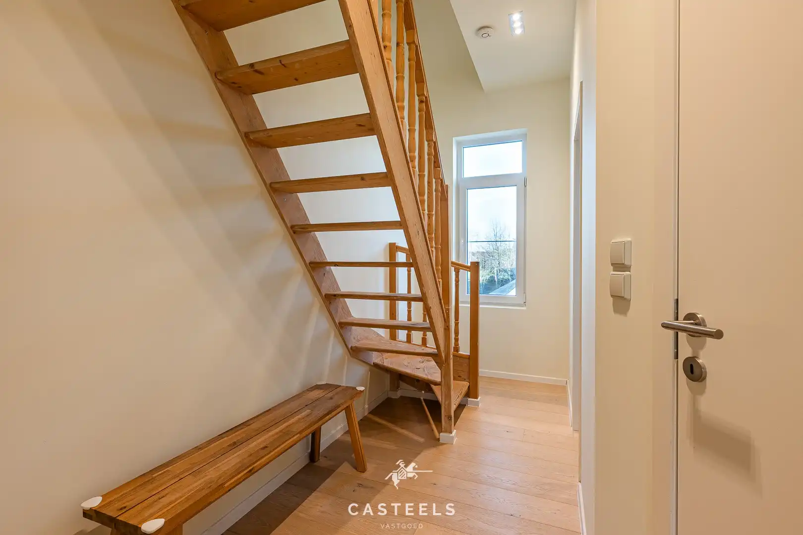 Instapklare gezinswoning met droomtuin en 3 slaapkamers foto 13