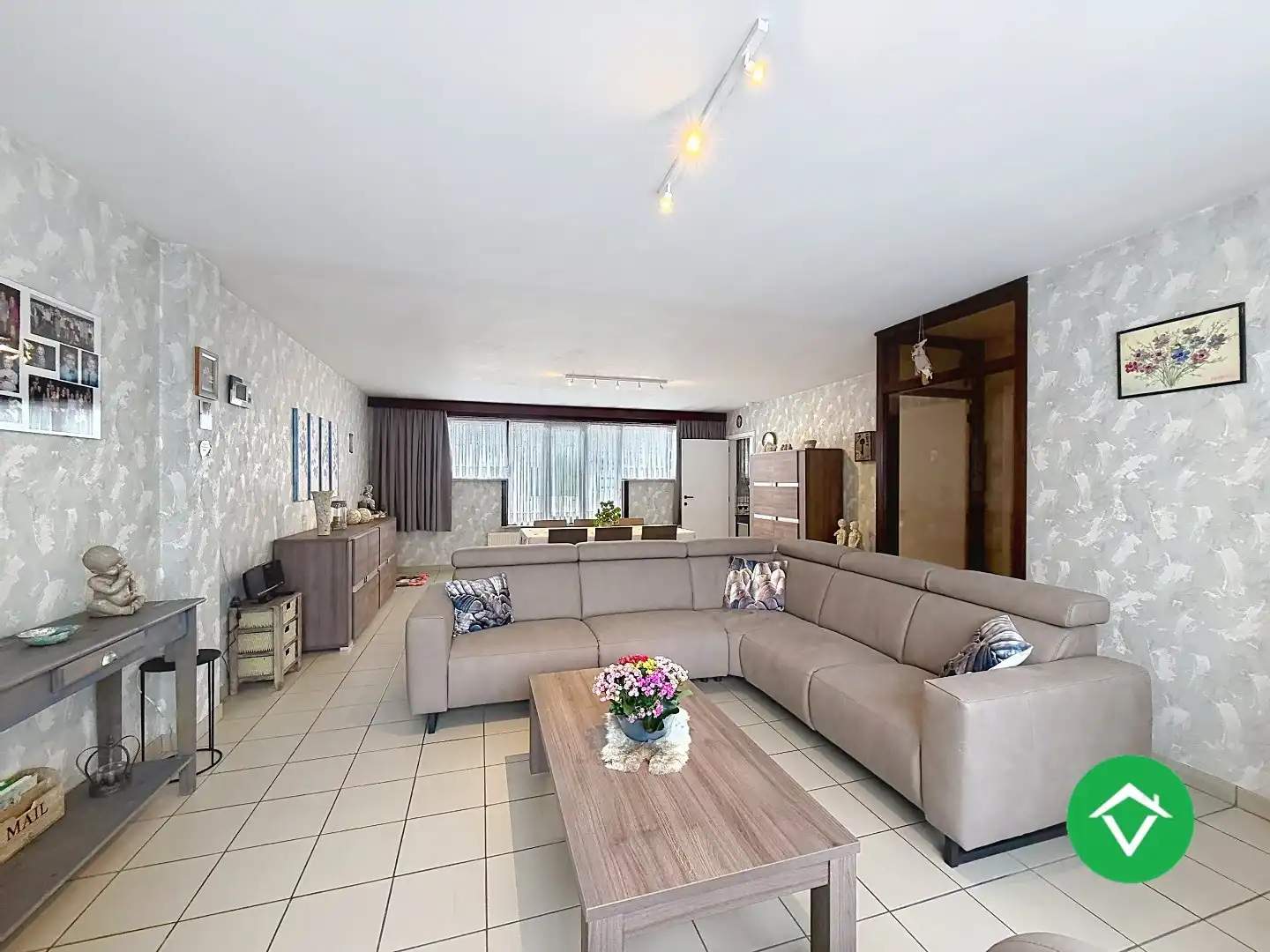 Duplex appartement met 2 slaapkamers groot terras en garage te Handzame foto 6