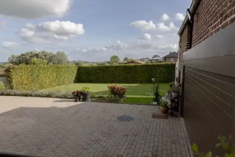 Instapklare woning met tuin in landelijk kader foto 7