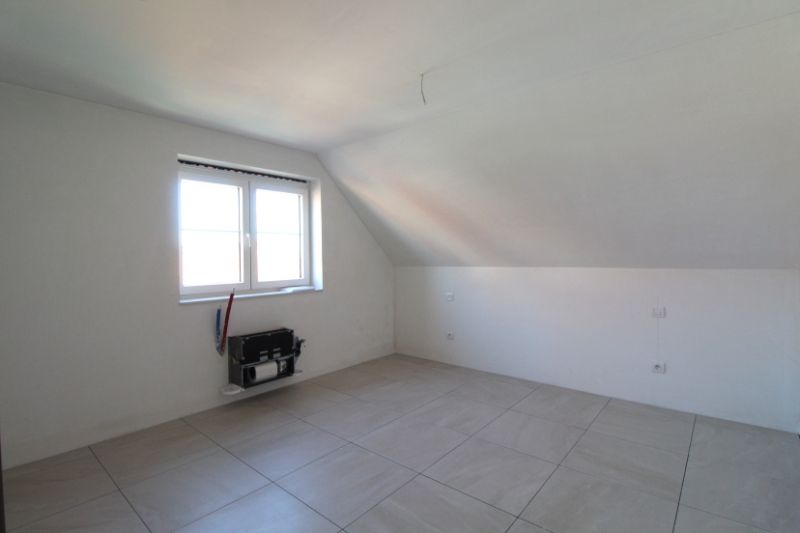 Nieuwbouwwoning te huur in Zonnebeke foto 9