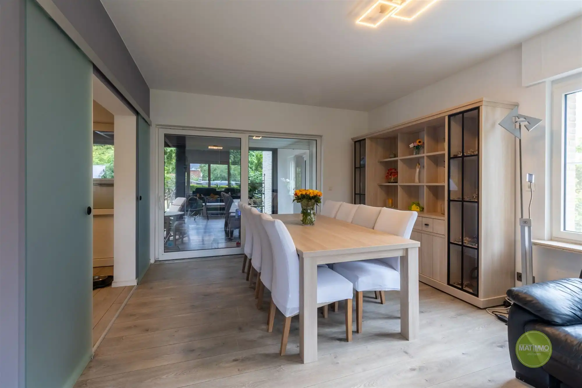 Gezinswoning met 4 slaapkamers op een perceel van 4.530 m² foto 10