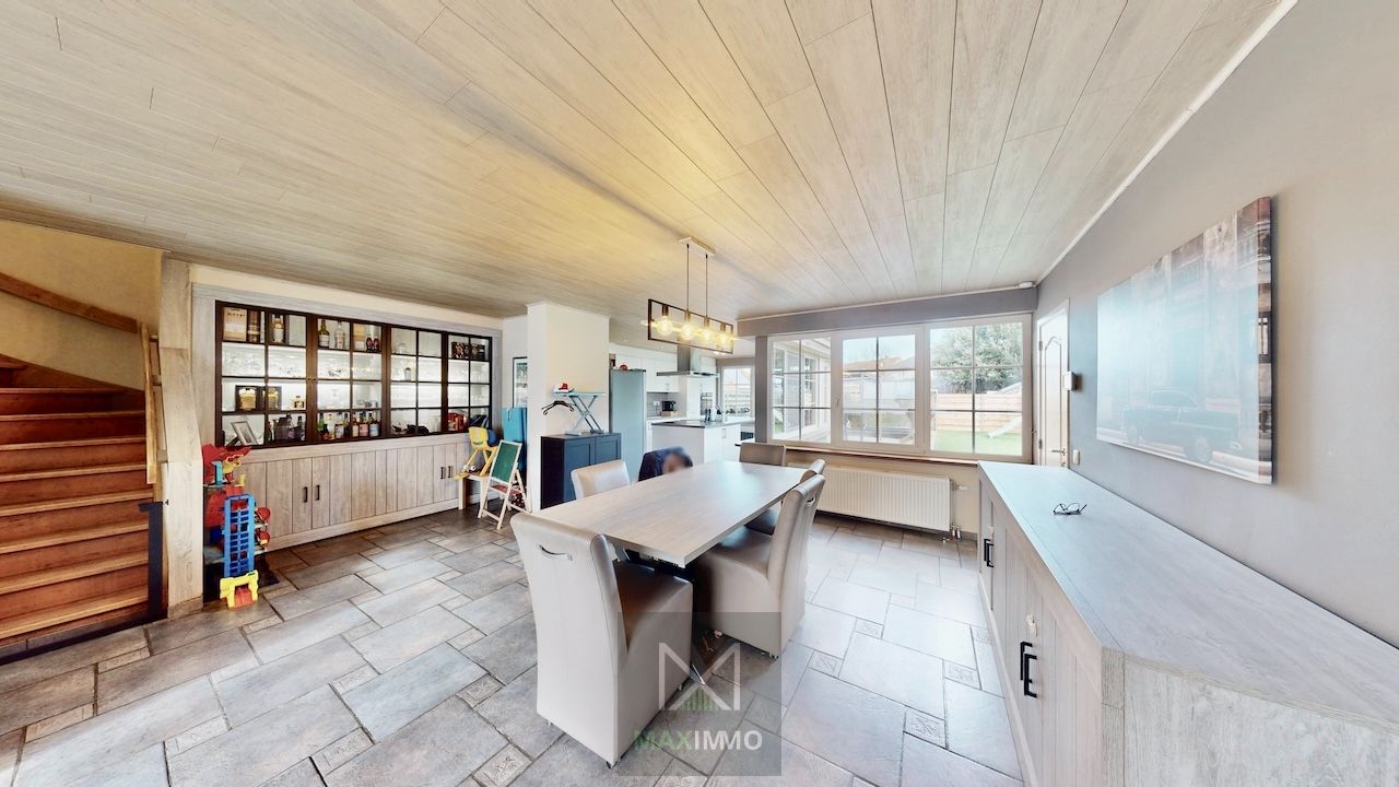 Ruimte, licht & gezelligheid in een heerlijke gezinswoning te Aalbeke foto 4